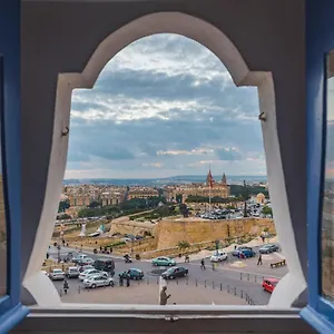 Castille Отель